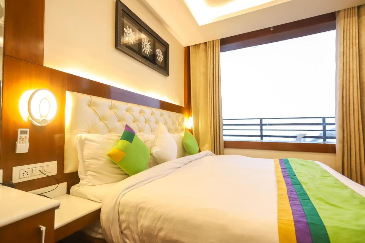 Hotel Black Magic Дармсала Экстерьер фото