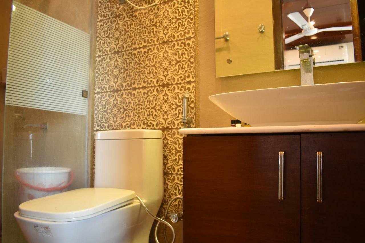 Hotel Black Magic Дармсала Экстерьер фото